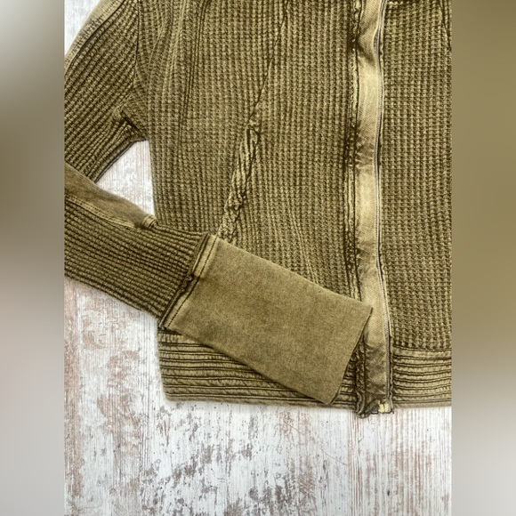 Free People One Mason Hoodie Green/Brown EUC  Small - Picture 4 of 9